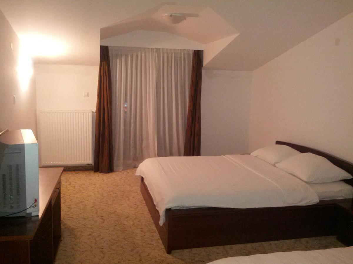 Motel Maksumic Jablanica Phòng bức ảnh