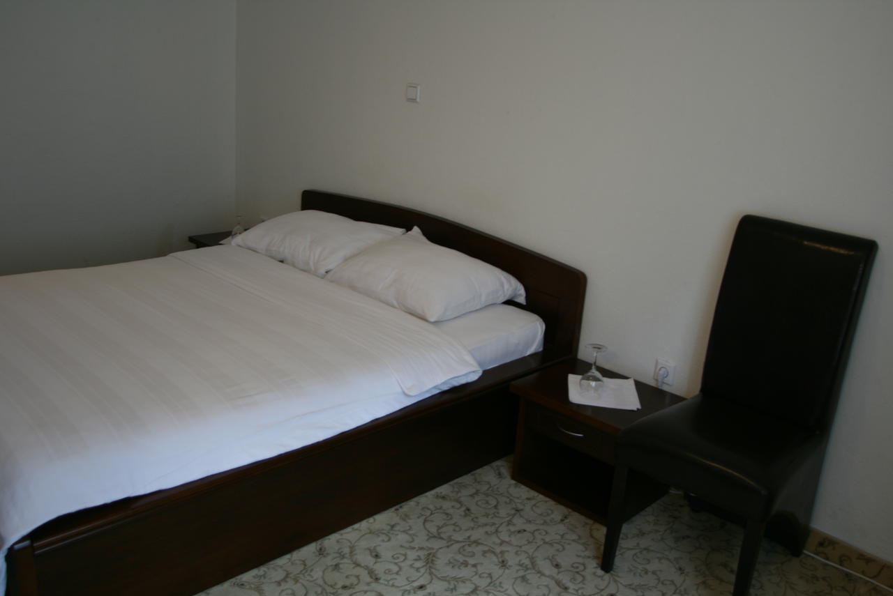 Motel Maksumic Jablanica Phòng bức ảnh
